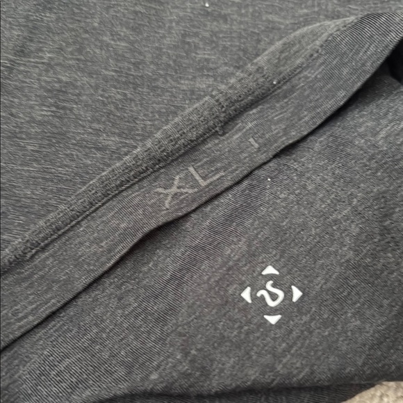 Lululemon Metal Vent Tech Long Sleeve Shirt | Size XL | Graphite Gray/Black - Picture 9 of 13